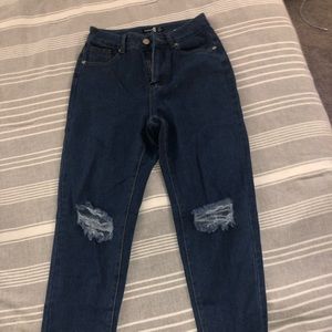 Boohoo mom jeans size 8